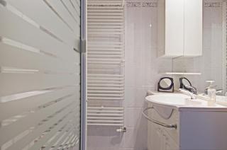 Private Rooms - 6