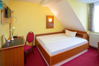Hotel garni Harzer Hof - Osterode - 8