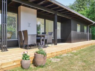 Four-Bedroom Holiday Home In Tisvildeleje - 8