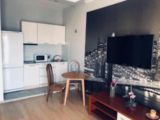 Апартаменты с балконом на Маршала Говорова - 0