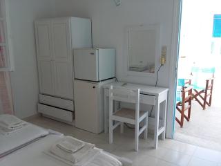 Galanis Place - Città di Antiparo - 9
