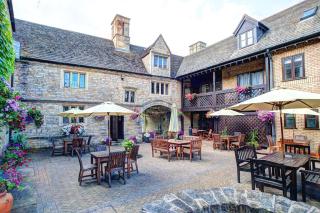 The Bell Inn, Stilton, Cambridgeshire - Peterborough - 5