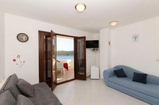 Apartments Ante - Vinišće - 6