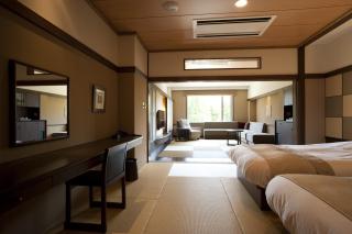 Lake Shikotsu Tsuruga Resort Spa Mizu no Uta - Chitose - 3