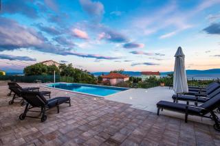Luxury apartments Kostrena with pool - Kostrena - 4