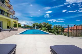 Luxury apartments Kostrena with pool - Kostrena - 1