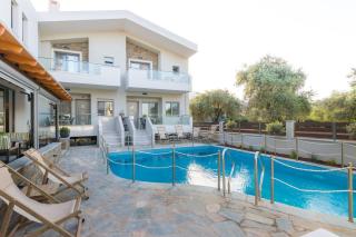 Oli Terra - Skala Potamias - 2