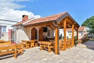 Bungalov Medanic - Private Pool - Privlaka - 1
