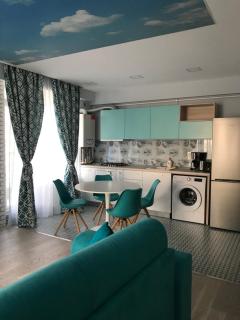 Summerland Sunrise Apartments - Mamaia - 4