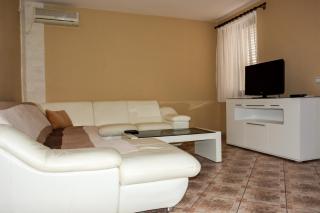 Apartments Minja S - Petrovac - 2