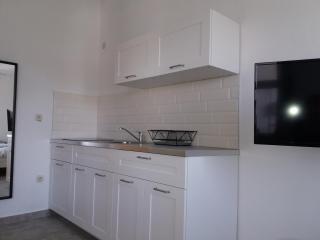 Apartments Jure - Rogoznica (Rogosnizza) - 0
