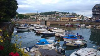 Lawnswood Guest House - 1