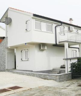 Apartments by the sea Preko, Ugljan - 15669 - 7