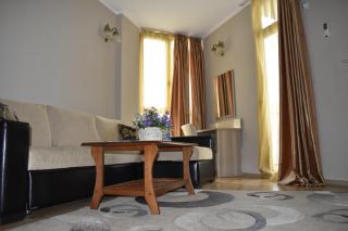 Hotel Orbi Plaza - 5