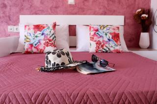 George's Place - Ios Chora - 8