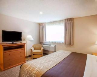 Quality Inn Kirkland - Kirkland - 2