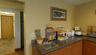 America's Best Value Inn & Suites International Falls - International Falls - 4