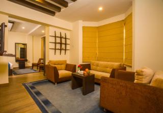 Gaju Suite Hotel - 3