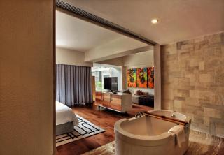 TS SUITES Seminyak Bali - Legian - 2