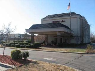 Hampton Inn by Hilton Decatur - Decatur - 1