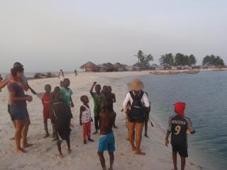 Daltons Banana Guesthouse - Banana Island - 6