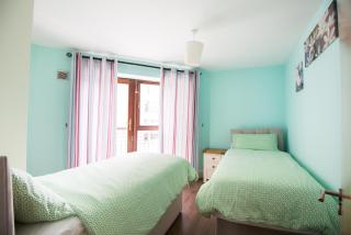Spacious 2-Bedroom Apartment near O'Connell St - Dublin - 4