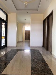 Hotel Red Sapphire - Harthala - 1