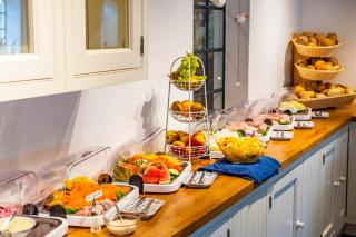 Hotel, Restaurant, Café Pharisäerhof - Nordseeurlaub mit Hund - Nordstrand - 2