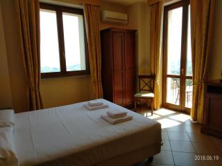 Hotel Belvedere - Alice Bel Colle - 6