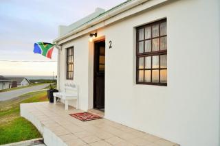 Agulhas Heights self-catering cottages BEST OCEAN VIEWS - 8