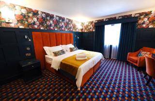 Walter's Place - Carrickfergus - 3
