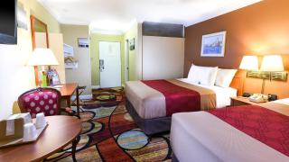 Vagabond Inn Long Beach - Long Beach - 1