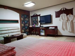 Plus Motel - Busan - 6