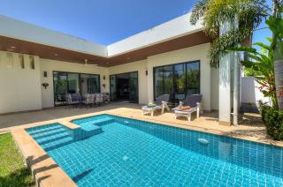 West facing 3br Boutique Pool Villa by Intira Villas - Rawai Beach - 7
