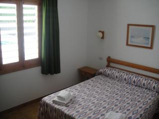 Apartamentos Rayma I-II-III - Cala Blanca - 9