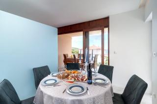 Beautiful apartment with private pool - 1