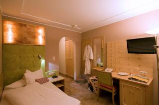 Hotel "Zum Ritter" - Tannheim - 3