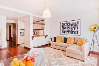 BmyGuest - Central Garage Apartment - Lisbona - 3