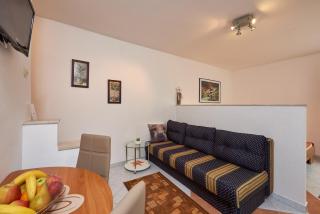 Apartments GAGULA - Trogir - 4