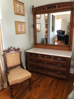 Vineyard Mansion Carriage House - 4