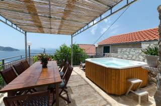 House Jasna - Igrane - 0
