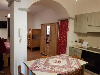 REY Apartment - Aosta - 4