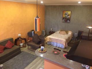 NUESTRA CASA - OUR HOME Suite-Studio Cuenca by A2CC - Cuenca - 5