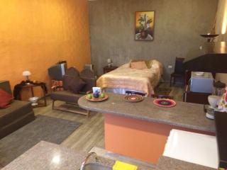 NUESTRA CASA - OUR HOME Suite-Studio Cuenca by A2CC - Cuenca - 9