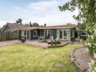 Four-Bedroom Holiday Home In Otterup - Otterup - 3