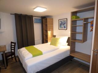 Hotel Art Inn Dinslaken - 2