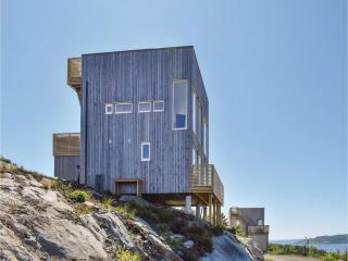 Four-Bedroom Holiday Home In Sondeled - 4