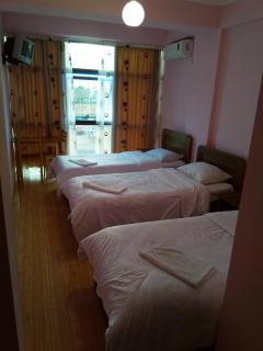 NNN Tourist - Kutaisi - 2