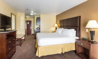 Holiday Inn Express Hotel & Suites Hinesville by IHG - Hinesville - 5