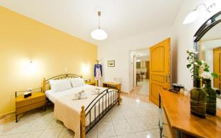 Remezzo Studios & Apartments - Amoudi - 2